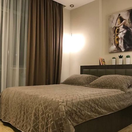 V&A Lux Apartments Batumi Ngoại thất bức ảnh