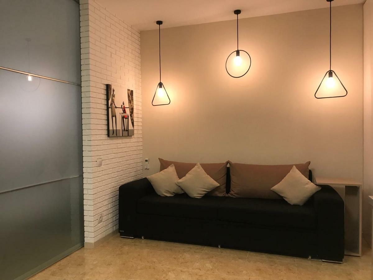 V&A Lux Apartments Batumi Ngoại thất bức ảnh